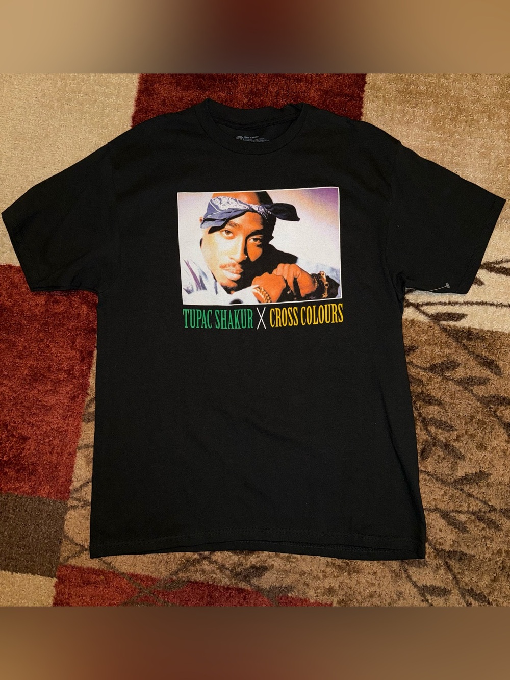 Tupac Shakur x Cross Colours Black Graphic Tee- Size Large New